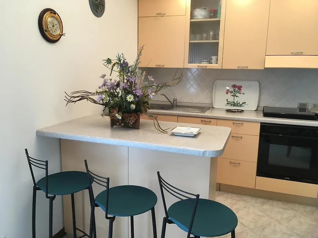 Villaggio Dei Fiori Appartment Sirmione 0*,  Italia