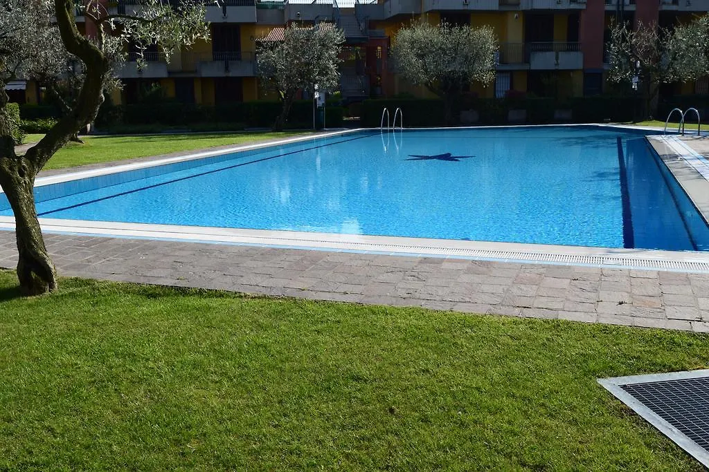 Villaggio Dei Fiori Appartment Sirmione