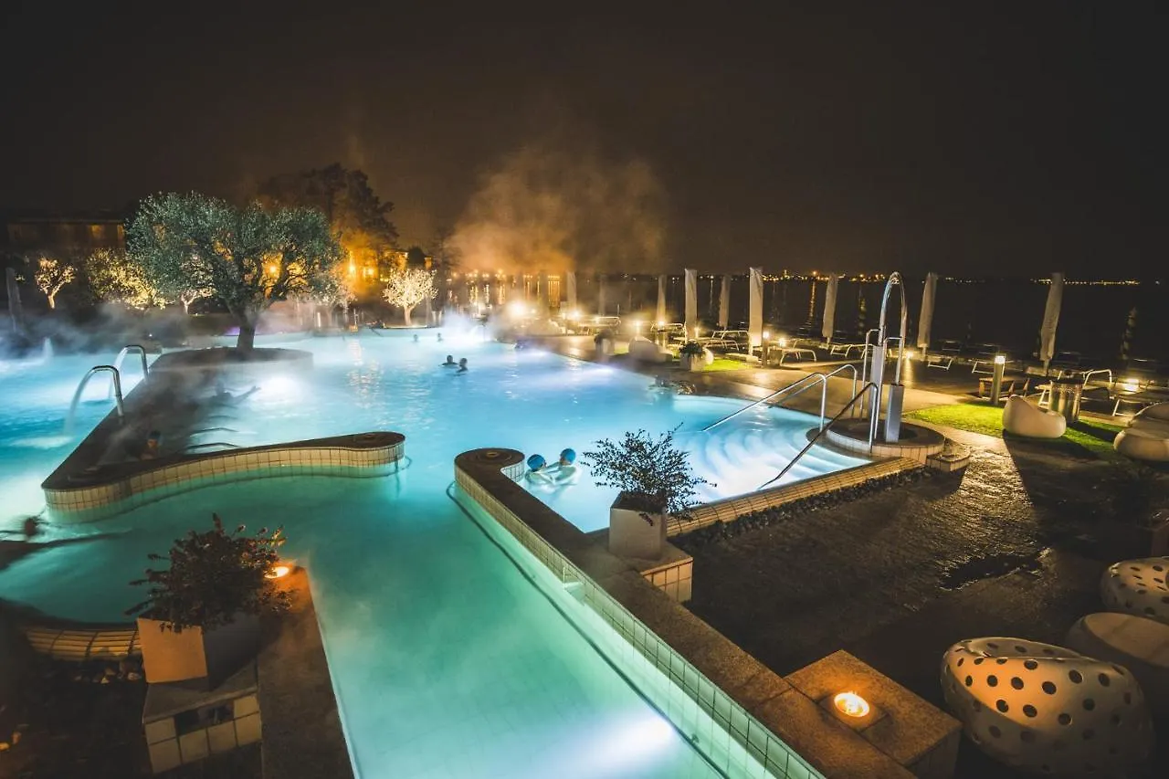 Villaggio dei Fiori Appartment Sirmione Italia