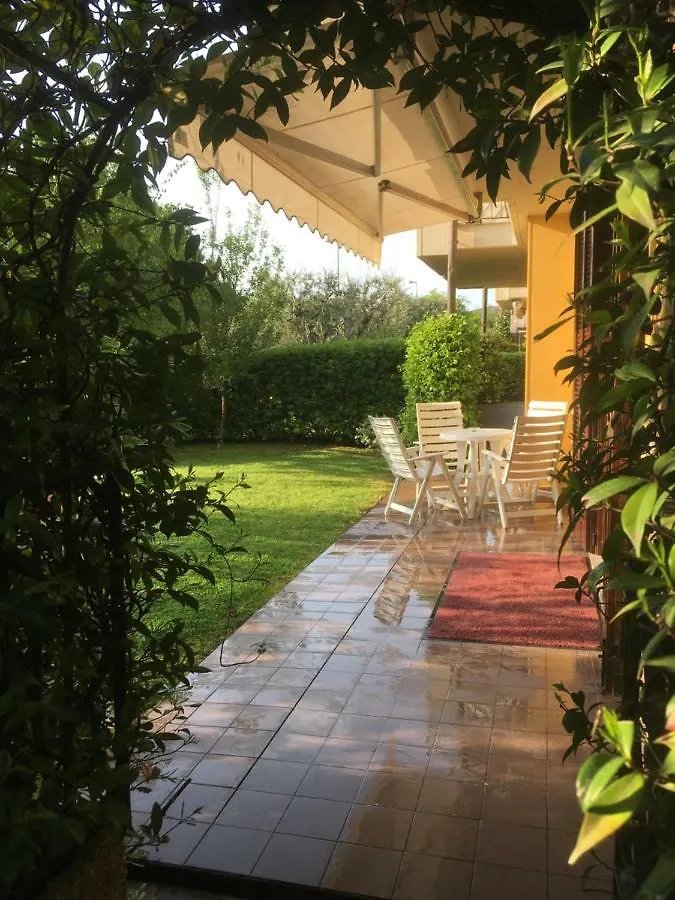 Villaggio Dei Fiori Appartment Sirmione